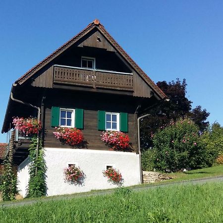 Ferienhaus Gross Steinreib Luaran gambar